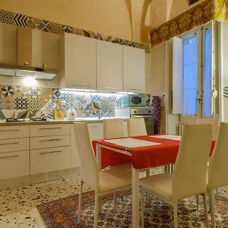 Maison De L'ange - *